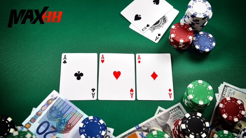 Trong bài Liêng có các hand bài đặc biệt như Sáp, Liêng, Ảnh